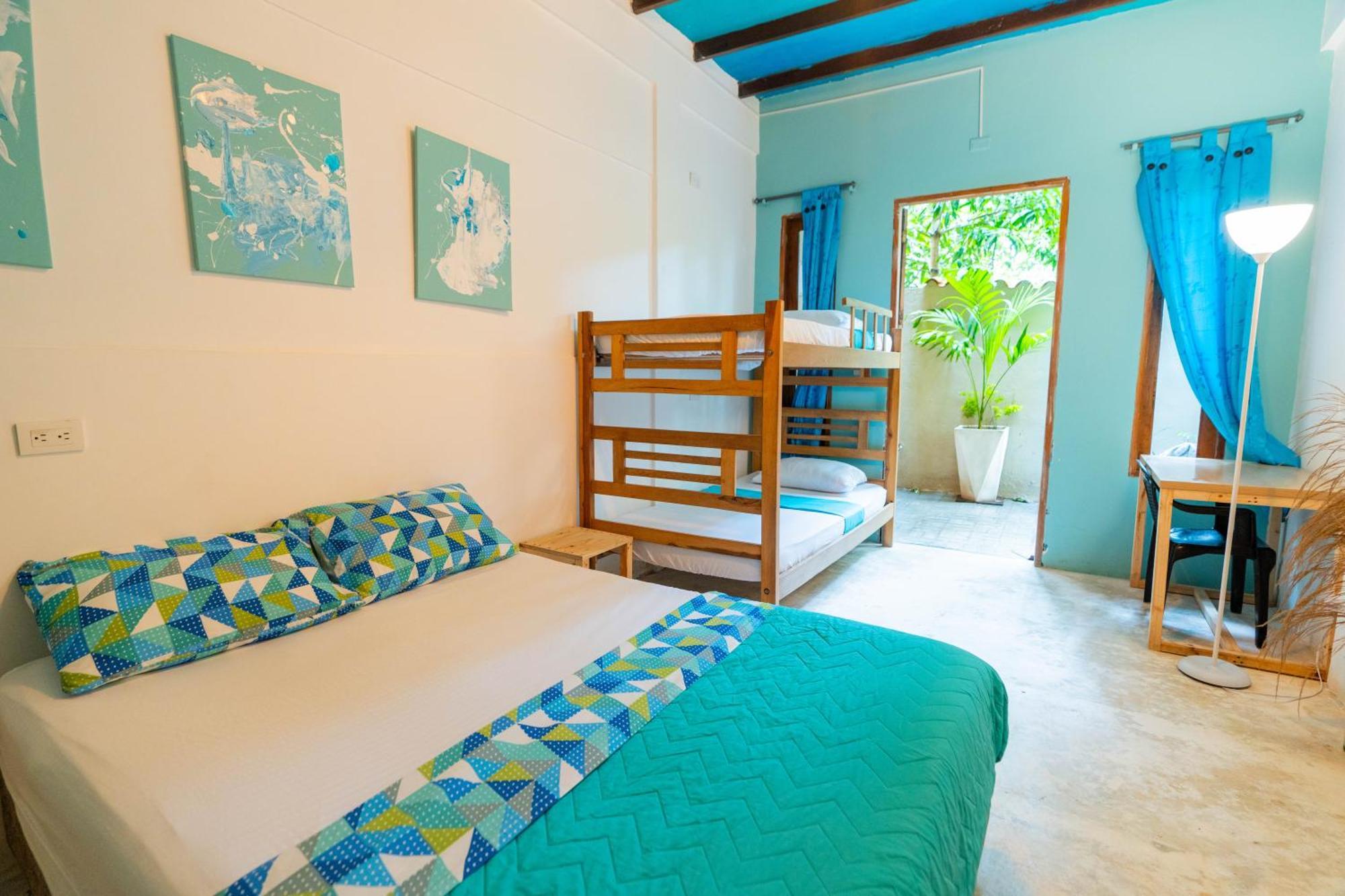 Tayrona Juanchos House Hostel Los Naranjos Exterior foto